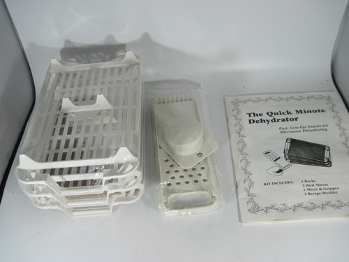 Quick Minute Microwave Food Dehydrator 8 Pc.Set New - Picture 3 of 4