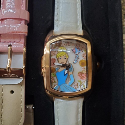 Disney Limited Edition Cinderella Lady Womens Watch 29mm (ROC043375) - Picture 2 of 6