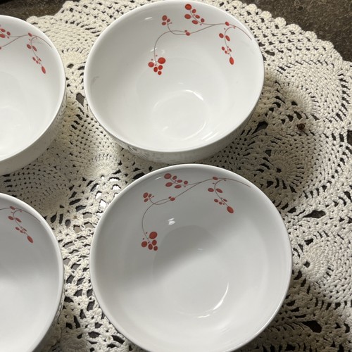 Mikasa Gourmet Basics RED BERRIES Soup Cereal Bowls—Set Of 4–5.5” - Picture 8 of 9
