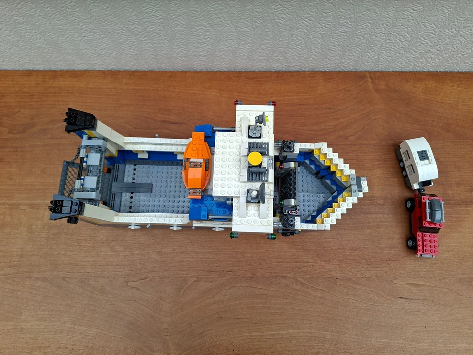 LEGO Creator 4997 Transport Ferry, Foto 3 von 5
