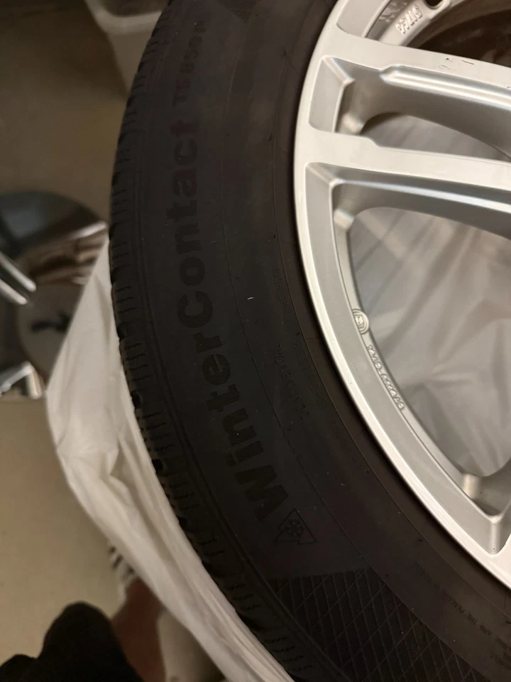 Continental/P WinterContact TS-850P 225/55 R18 V XL Reifen auf Dezent Felge TOP - Bild 3 von 4