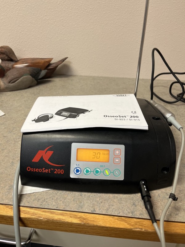 Nobel Biocare OsseoSet 200 Dental Surgical Implant Console, Motor & Foot Pedal