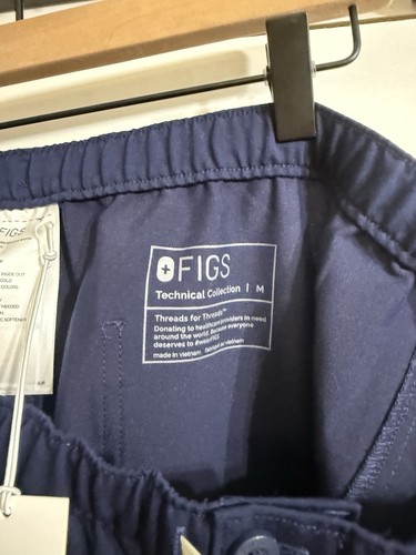 Figs NWT Men’s Navy Blue Scrub Set M Cairo Cargo Pants & Small Leon Top 2 Piece - Picture 9 of 9