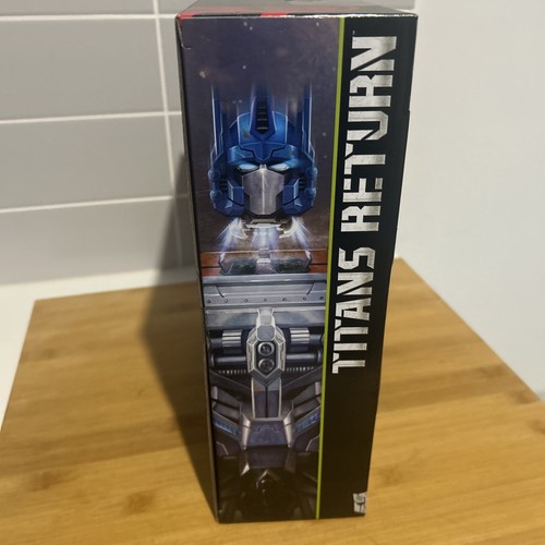 Transformers TITANS RETURN Leader Class Powermaster Optimus Prime + Apex - NEW - Picture 3 of 4