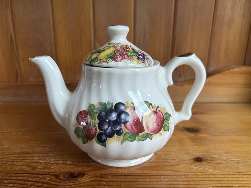 Vintage Cottage Ceracraft Teekanne weiß Obst Blumen Tea Pot Made in England - Bild 20 von 21