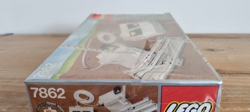 Vintage Lego 7862 Train Remote Controlled Decoupling and Signal 12v NEW 1981 - Picture 4 of 9