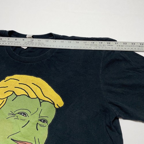 MAKE MEMES DANK AGAIN men's xl T-Shirt PRE OWNED - Picture 3 of 6
