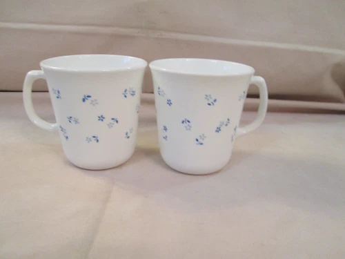 SET Of 2 Corning Ware Corelle Provincial Blue White Coffee Tea Cups 8 Oz