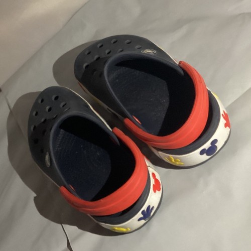 Crocs Disney Kids Fun Lab Mickey Mouse Clog Child Sz 10 Navy w/White Red Yellow - Picture 3 of 4
