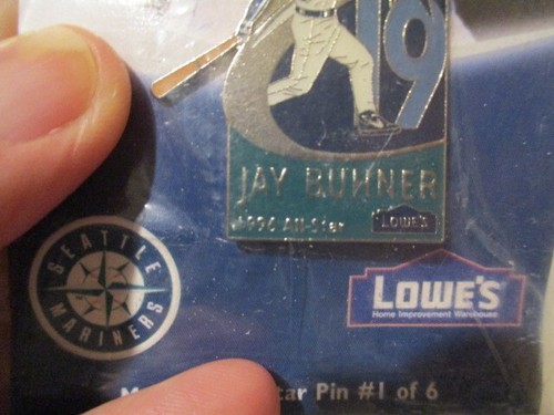 SEATTLE MARNERS Jay Buhner #19 Pin on Card Original Package Lowe's Giveaway 1996 - Picture 8 of 9