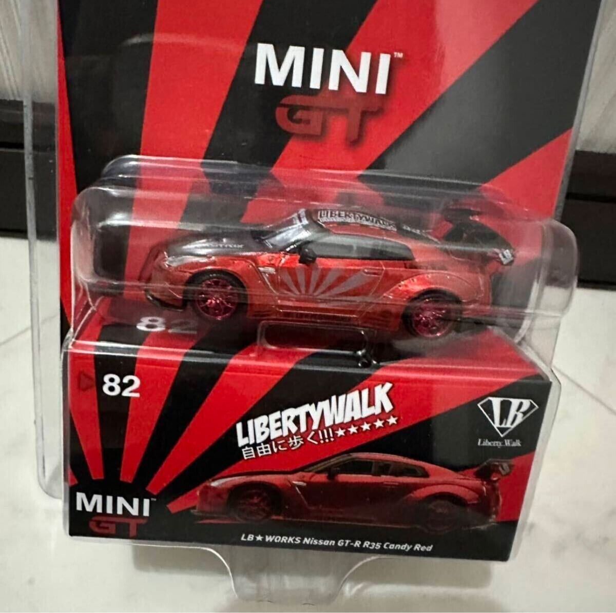 MINI GT 82 Toysrus Limited Nissan GTR R35 Candy Red Japan MINI GT 82 Toysrus Limited Nissan GTR R35 Candy Red Japan