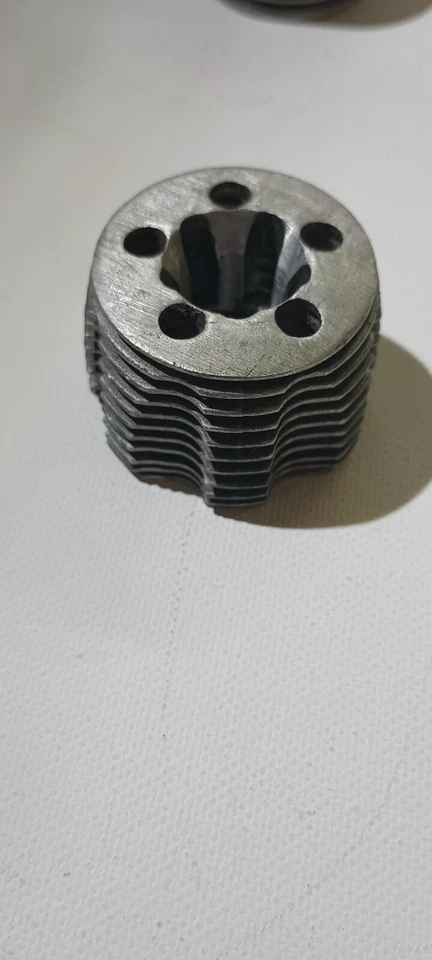 Nitro RC Truck / Car Cooling Head, Pre-owned Replacement Parts - R/C Deals As Is - Image 4 of 4