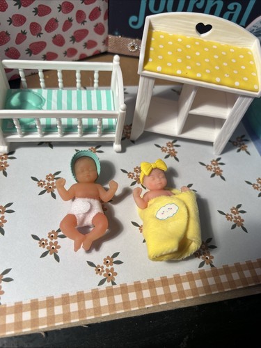 My Mini Baby Zuru 5 Surprise Double (2) Pack Ball Open Capsule Collectible Cute - Bild 1 von 13