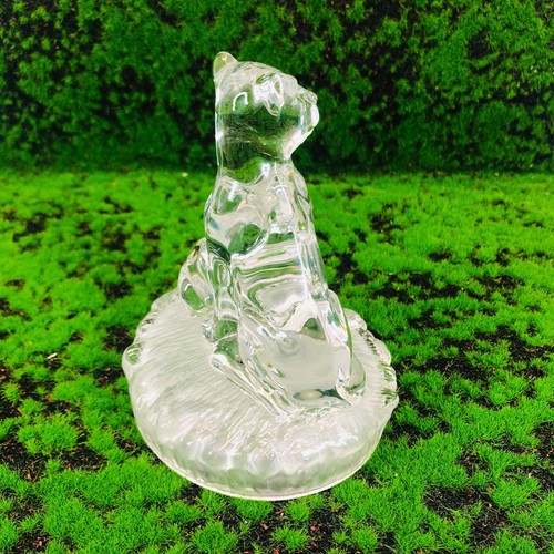 Glass Lioness Cub RCR Royal Crystal Rock Clear Ornament Frosted Base 831 grams - Picture 5 of 11