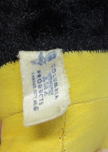 Vintage Columbia MISSOURI TIGERS FOOTBALL PLAYER ,Vinyl Rubber Face w CLOTH BODY - Picture 6 of 6