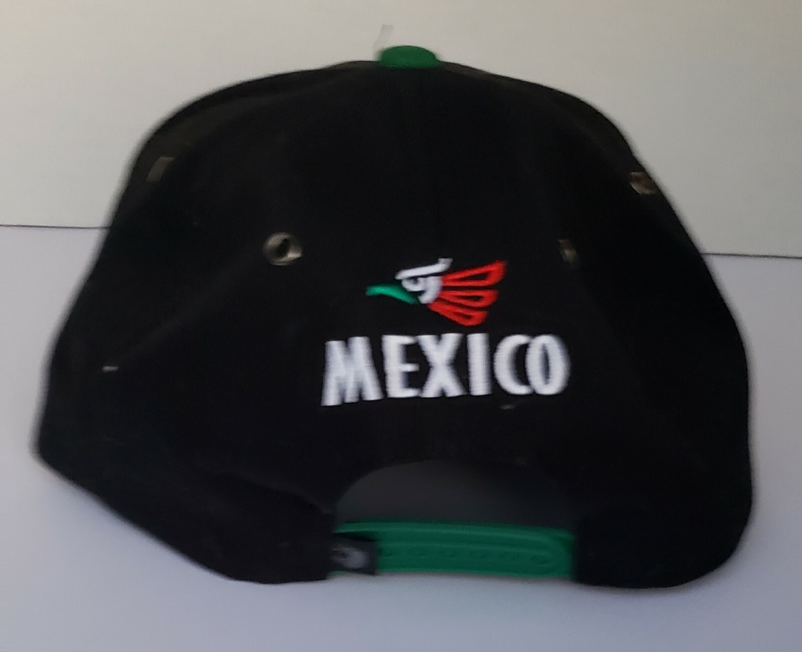 Picture 2 of 4
