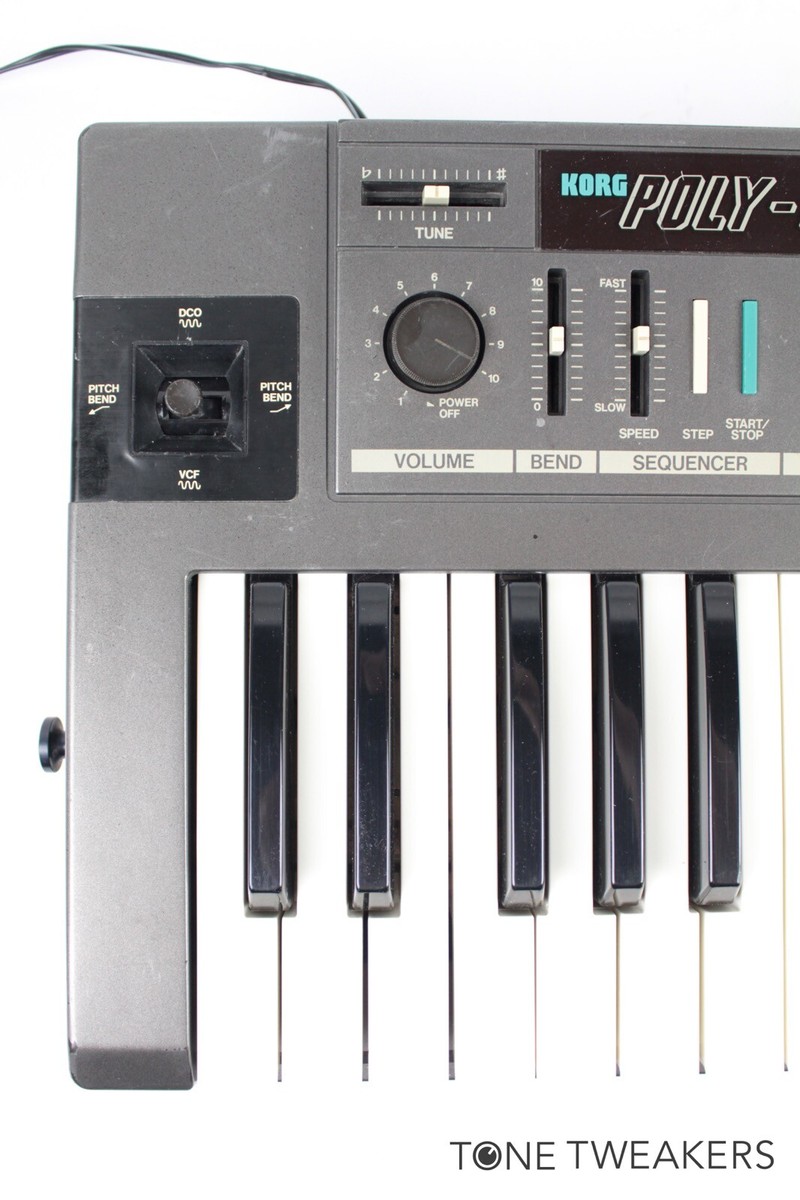 KORG POLY-800 /ハードケース付き メンテ済み！シンセサイザー KORG POLY-800 /ハードケース付き メンテ済み！シンセサイザー