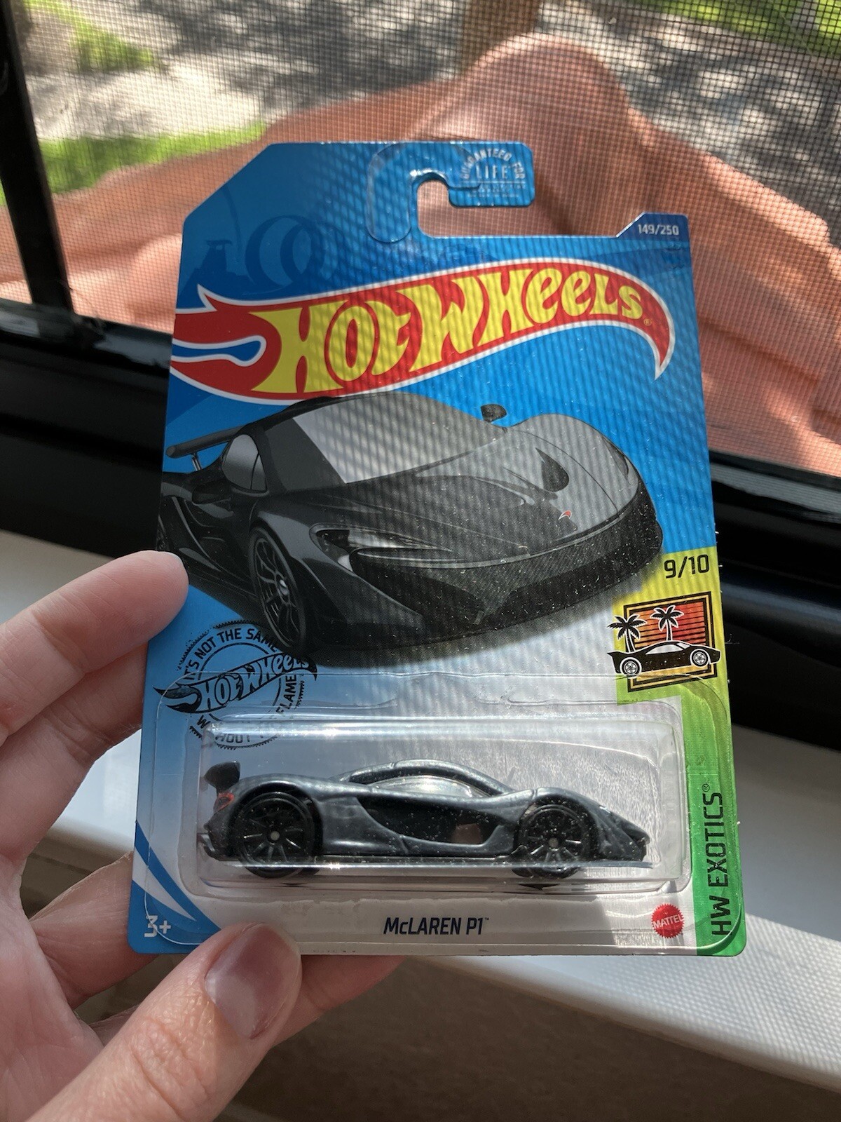 Picture 1 of 4
