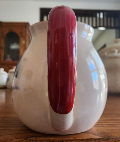 Winter Wishes Creamer Pitcher 8 oz Jolly Snowmen Dolengorp Stoneware Red White ! - Picture 8 of 14
