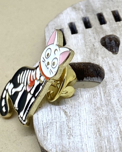Lindo Afortunado Esqueleto Negro Gato Broche Novedad Gótica Wicca Pagana Regalo Insignia - Imagen 3 de 5