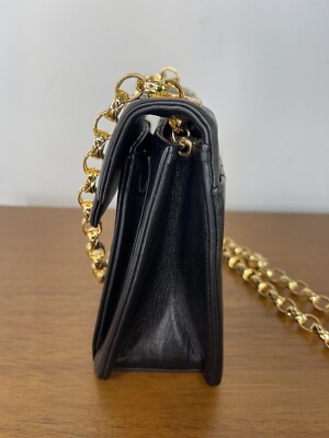 ショルダーバッグ・ポシェット × ヴィンテージ(中古) Chanel Mini Chain Shoulder Bag CHANEL シャネル ミニマトラッセ チェーンショルダーバッグ