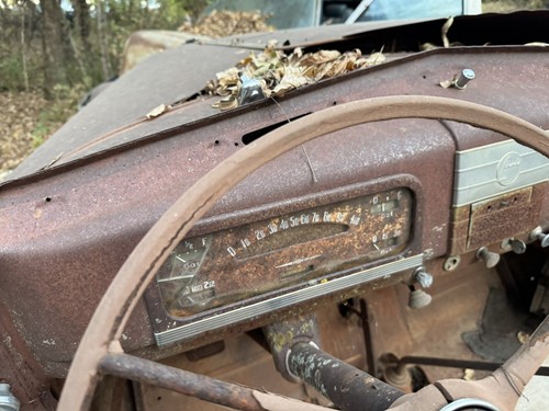 Chevrolet 1937 1938 Steering Wheel Master Deluxe OEM - ROUGH - Picture 5 of 8