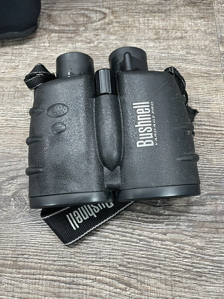 Binoculares Bushnell Yardage Pro 8x36 impermeables FOV 340 ft LEER Foto 2 de 4