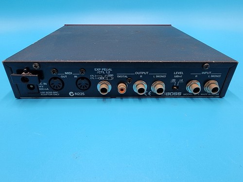 BOSS VF-1 Guitar Multi Effect Processor 24 Bit Half Rack Audio EQ Bass COSM - Picture 9 of 13