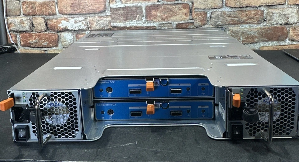Dell Compellent SC200 12-Bay 3.5” SAS Storage Array 2x SC2 Controllers 2x PSU No - Image 4 of 4