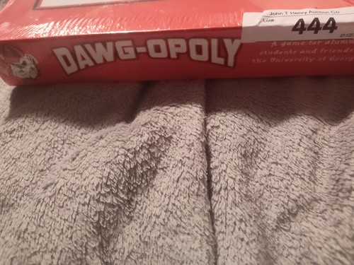 Georgia Bulldogs UGA University Dawgopoly Board Game New Complete In Plastic - Picture 2 of 4