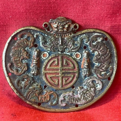 ANTIQUE 19th C. CHINESE ENAMELED BRONZE LOCK FORM PENDANT : BAT & SHISHI MOTIFS