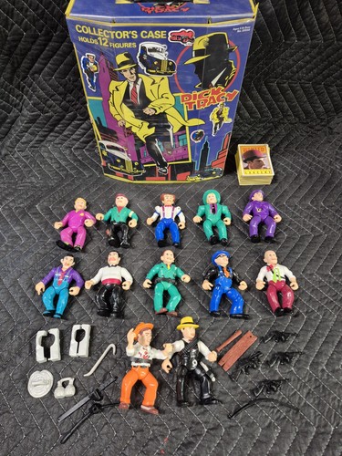12 Playmates Dick Tracy Actionfiguren mit Sammlerkoffer und Sammelkarten