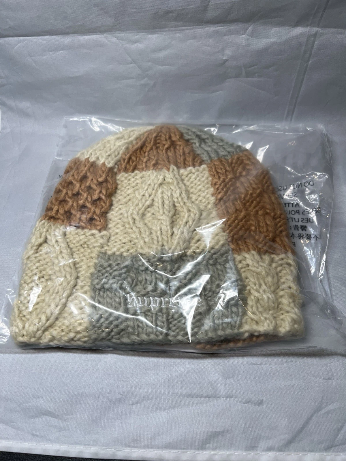 Bonnet tricot Supreme Block neutre SS25