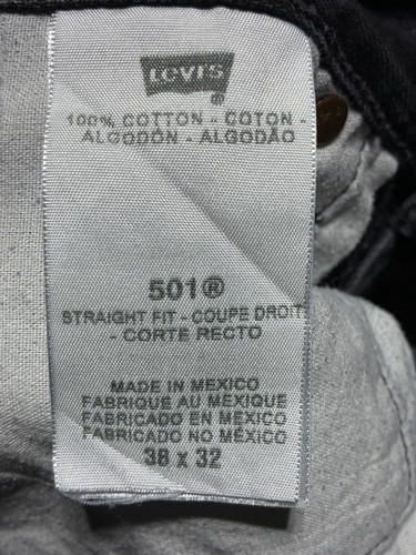 Levis 501 Jeans Mens 38x32 Black Straight Leg Button Fly Denim Classic Fit Pants - Picture 4 of 13