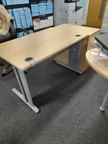 Impulse Freischwinger gerade Bürotisch B1200 x T800 x H730 mm + Podest - Bild 5 von 5