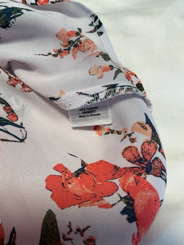 A.N.A Bluse Top Gr. XL weiß transparent Blumen Mohn Flatterärmel feminin gerafft - Bild 11 von 13