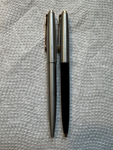 2 Vintage Parker Push Cap Ballpoint Pens with Gold Top Ends & Pocket Clips - Picture 5 of 9