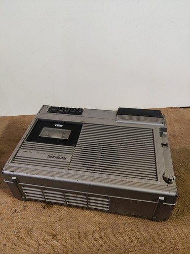 TECTRONIC TCR-8800 TV-FM/AM Radio Kassettenrecorder TV Vintage Radio TV Combo - Bild 4 von 8