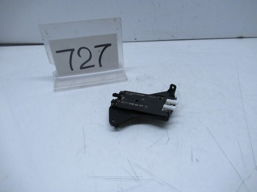 03-09 MERCEDES W209 CLK320 ANTENNA AMPLIFIER BOOSTER OEM - Picture 1 of 9