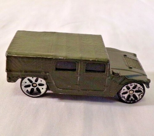 Maisto Military Hummvee Dark Green 1/64 NM/M Loose - Picture 2 of 6