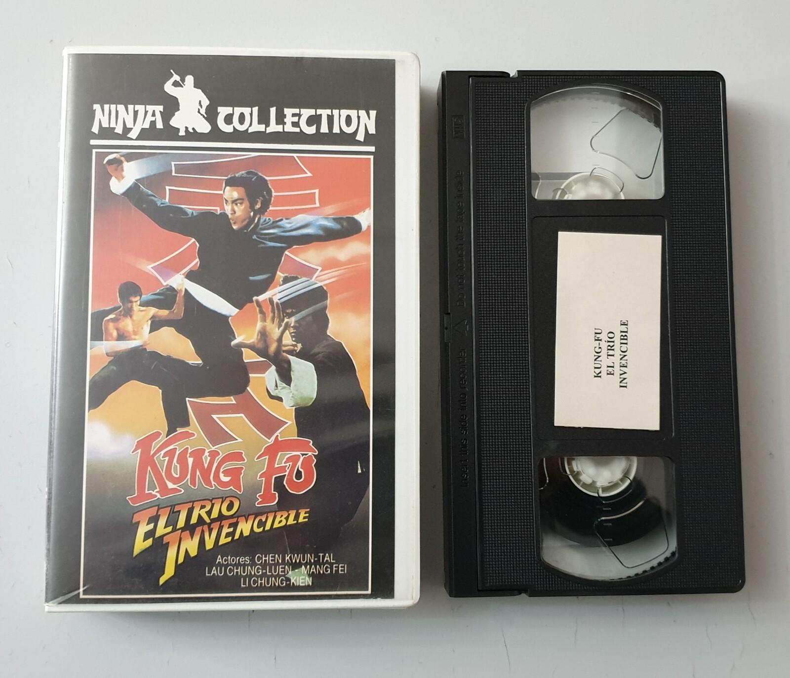 VHS KUNG FU EL TRIO INVENCIBLE 1974 TAIWAN Angela Mao, Chen Kwan-Tai