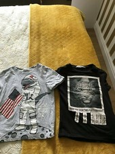 H&M YOUNG BOYS T-SHIRT SET USED AGE 4-6 YEARS
