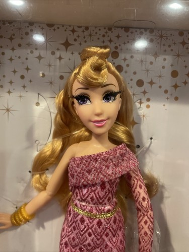 BNIB Disney Princess Style Series Aurora 06 Fashion Doll, Hasbro - Picture 2 of 6