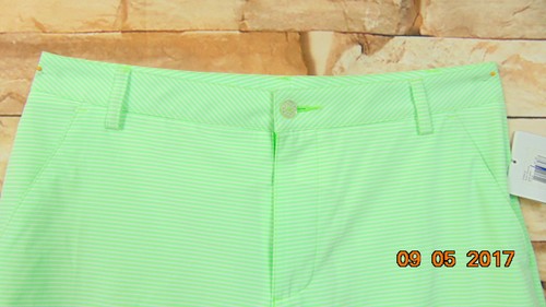 PUMA Womens GREEN SHORT with Striped JR Size XL - Picture 2 of 8