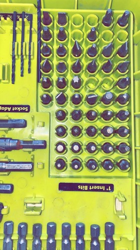 Ryobi 106pc Drilling and Driving Kit A981063 Missing A Few Pieces - Picture 4 of 6