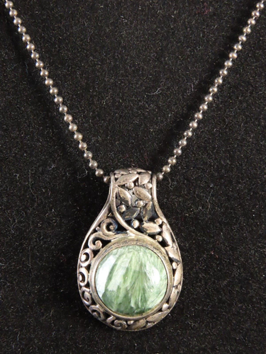 PLATA ESTERLINA 24" Collar Cadena Cuentas COLGANTE SERAFINITA VERDE Pergamino/Hojas - Imagen 2 de 5