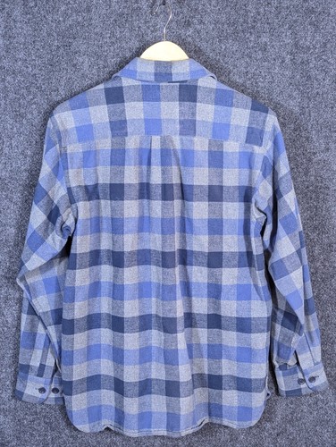 L.L. Bean Chamois Shirt Men's Size Small Blue Plaid Outdoor Lumberjack Camp - Picture 4 of 9