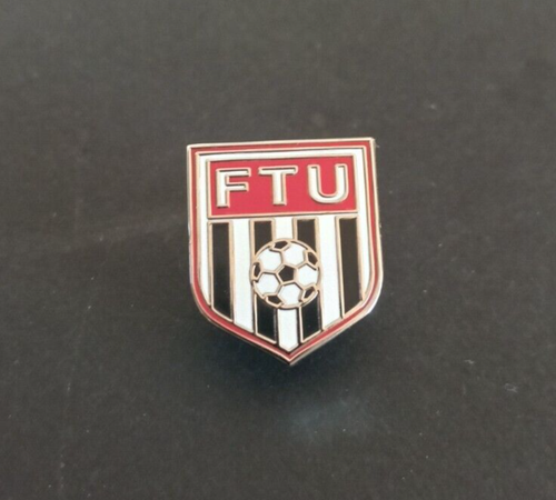 WALES - WELSH - LEAGUE ASSORTED FOOTBALL CLUB PIN BADGES - A TO K - Picture 108 of 131