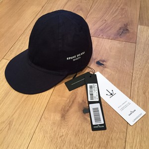 stone island snapback