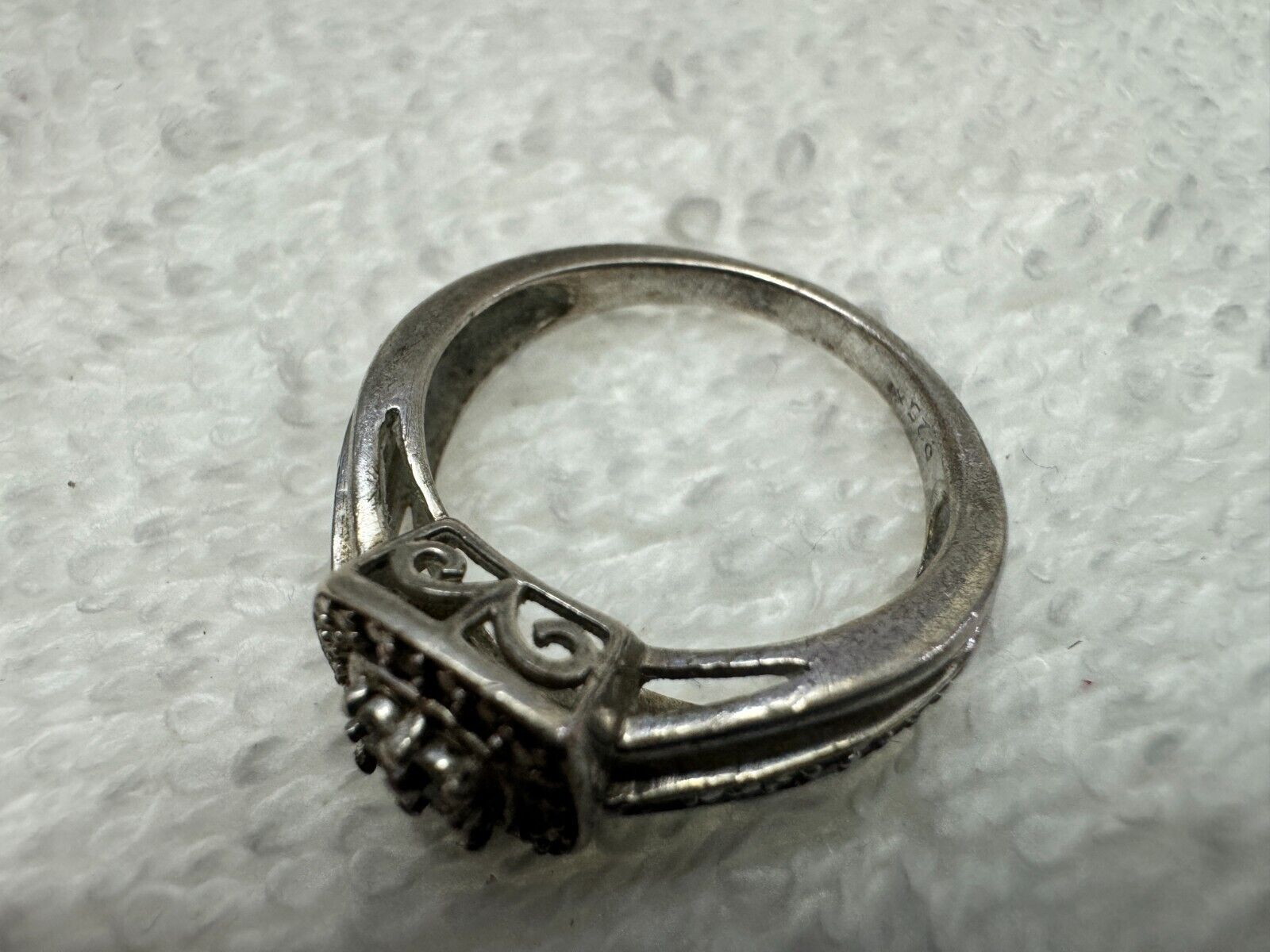 Picture 4 of 8